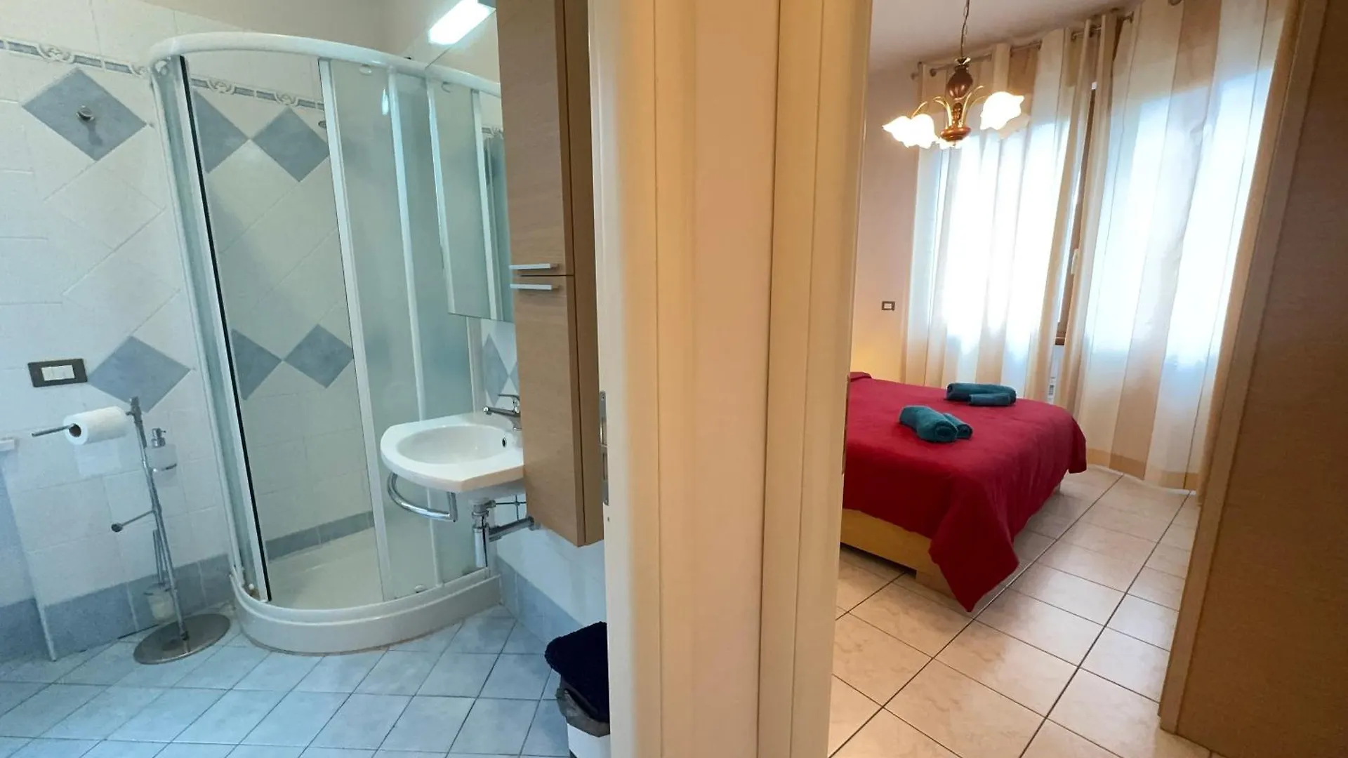 Private Garage, 300M From Sea In Alassio Centre Apartamento